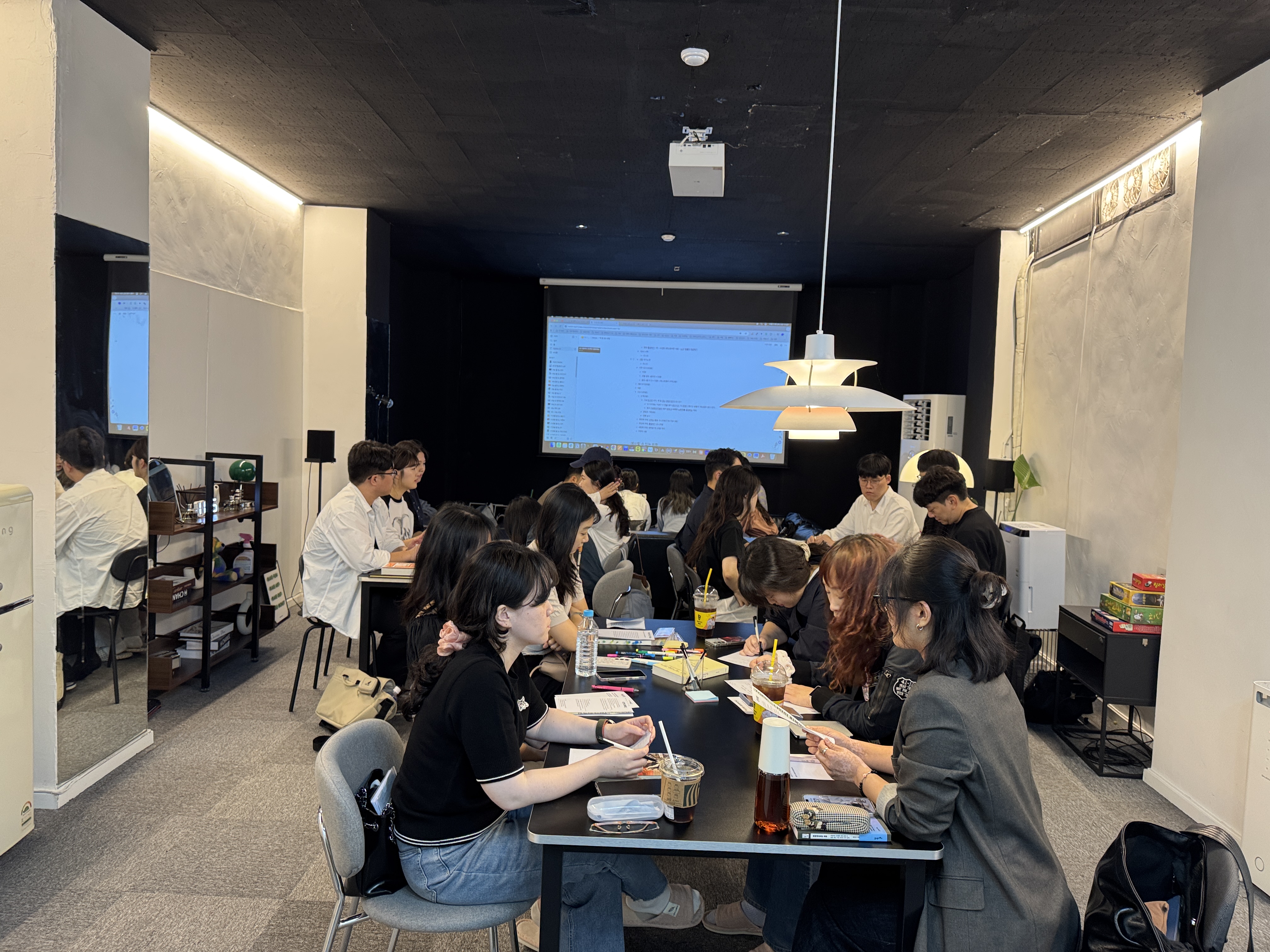 오프라인 모임 활동 사진 3